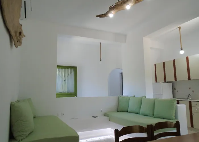 Leros Eleonas Apartments