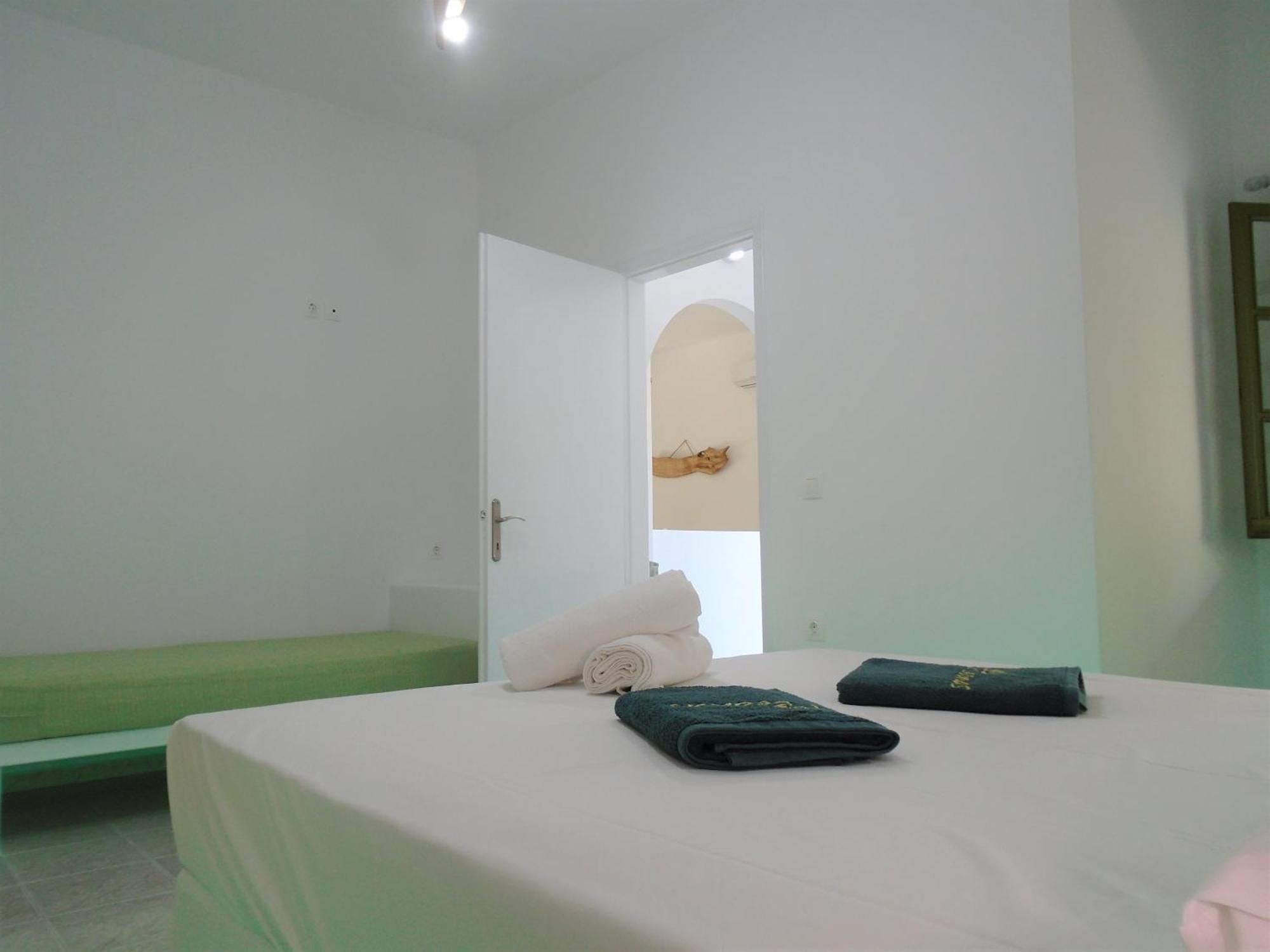 Leros Eleonas Apartment *